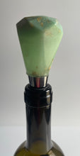 Load image into Gallery viewer, Wine Stopper DesignZ by CT
